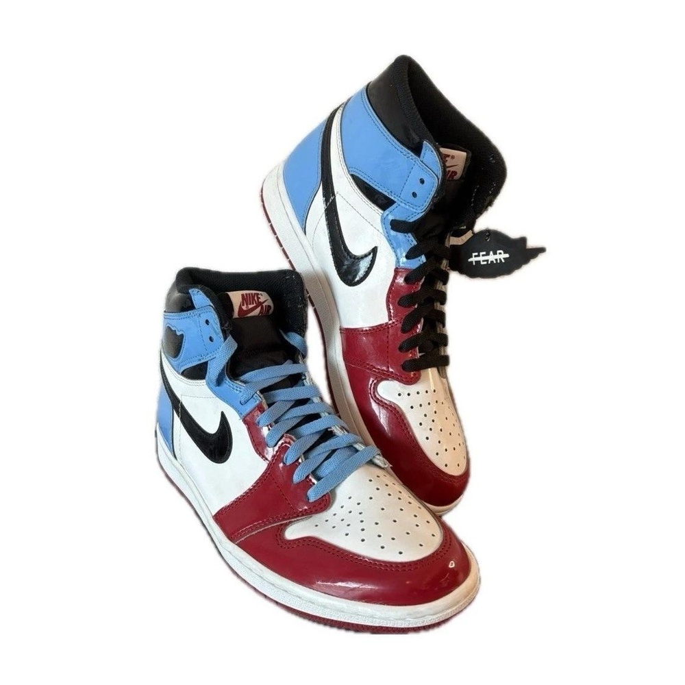 Nike Air Jordan 1 Retro OG High Fearless UNC Chicago Mens Sneakers Size 9.5